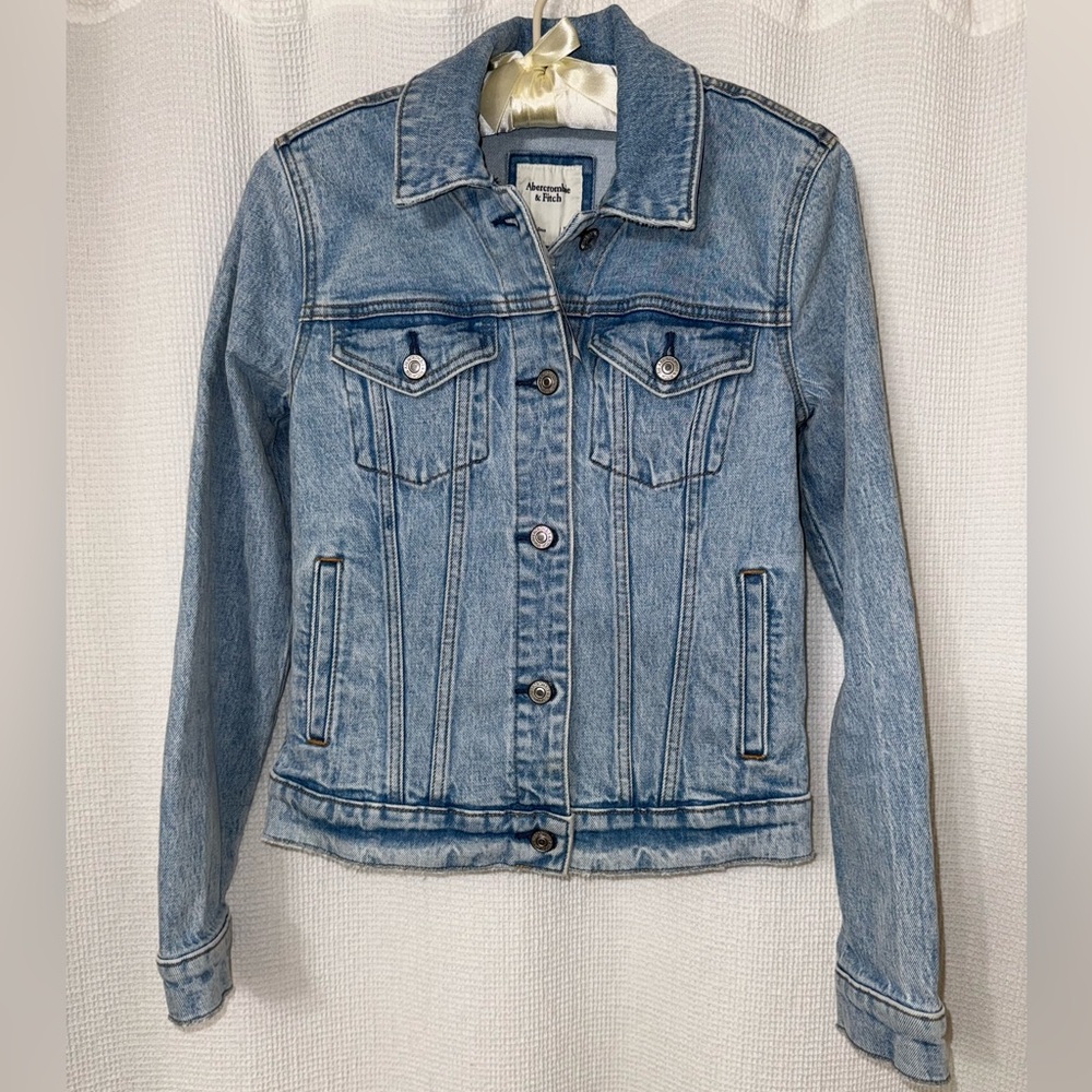 Abercrombie & Fitch Denim Jacket NEW WITH TAGS